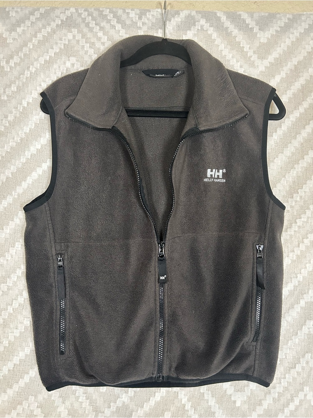 Helly Hansen Men's Dark Gray Fleece Vest with Zip Pockets